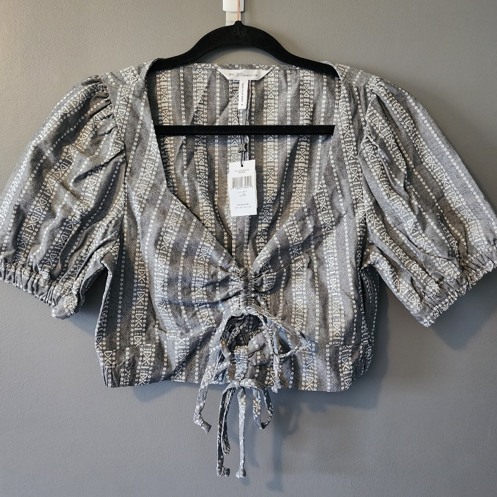 BCBGENERATION CROP TOP